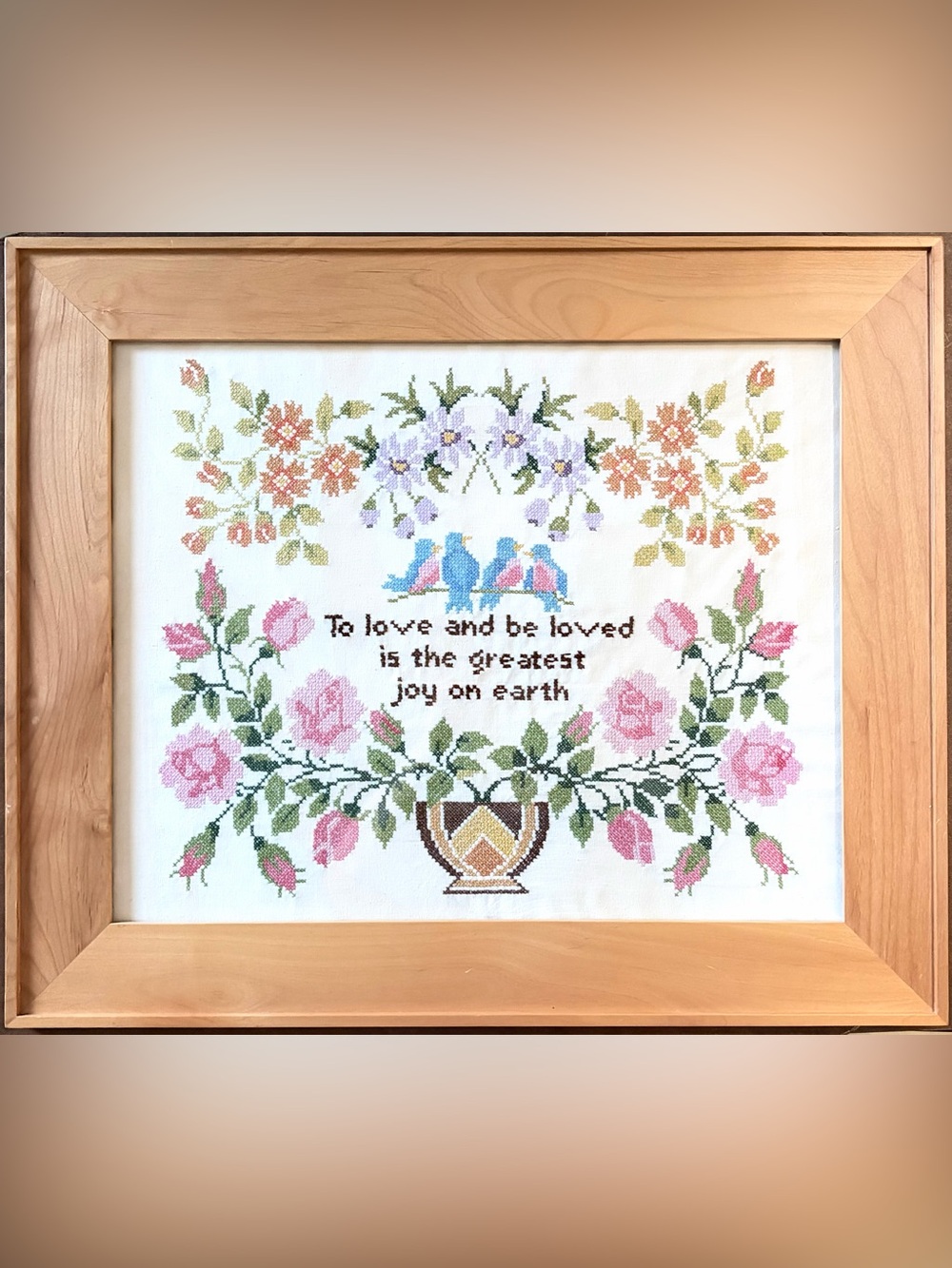 Vintage- Floral Cross-Stitch 🧵 To love and be loved is the greatest joy on Earth